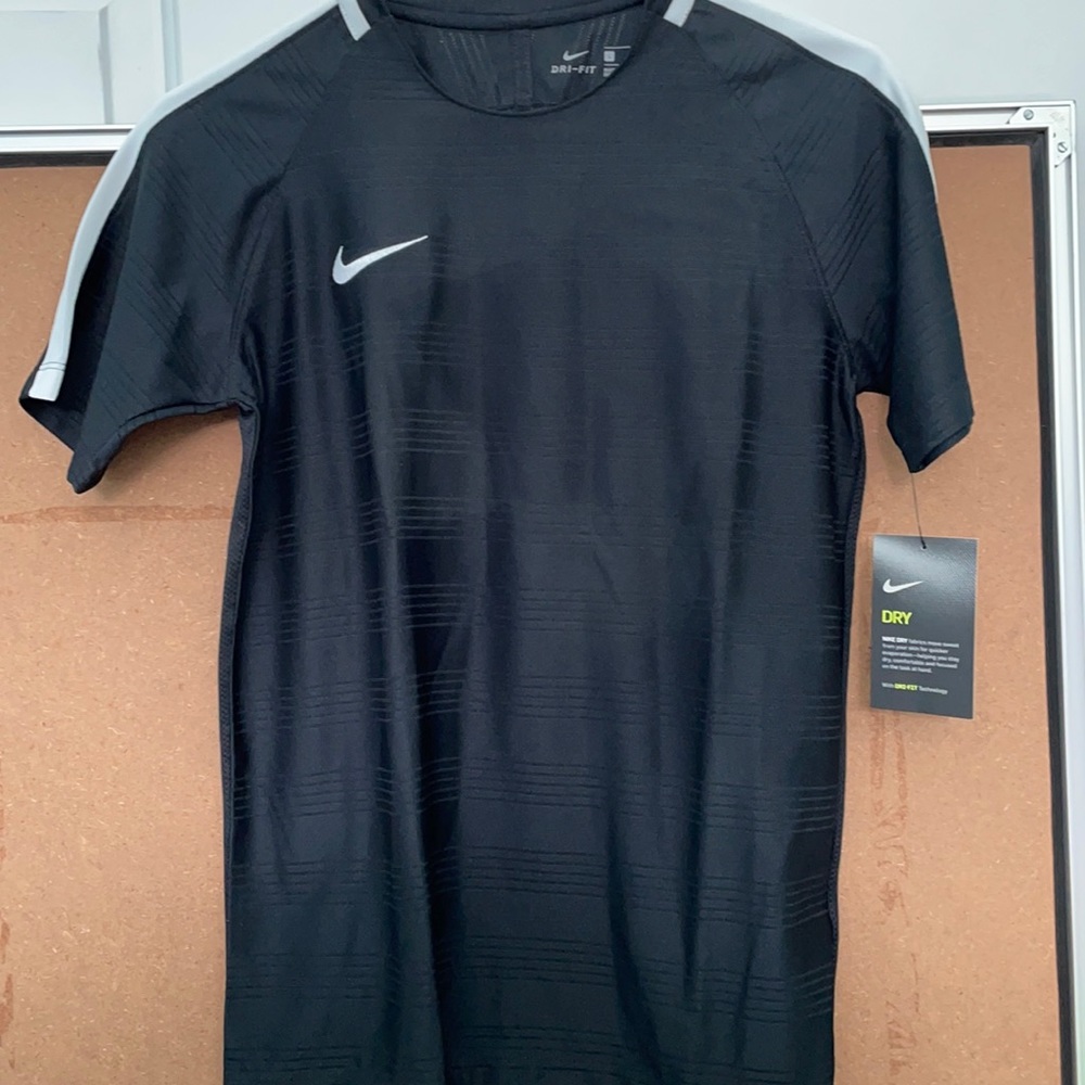NWT Nike Dry Fit Youth Black Tee